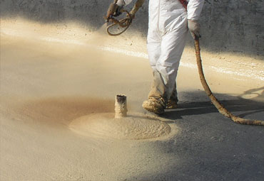 what are the benefits to spray foam roofing in Escondido?